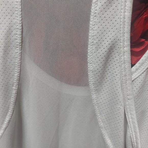 Marika Women's Medium Athletic Tank White - Picture 5 of 5